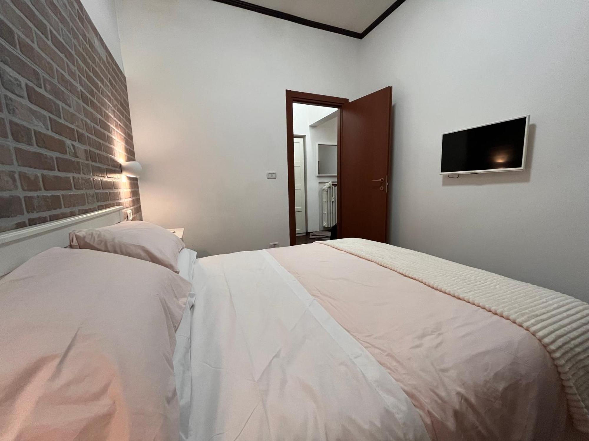 Casina Dacia Apartment โรม ภายนอก รูปภาพ